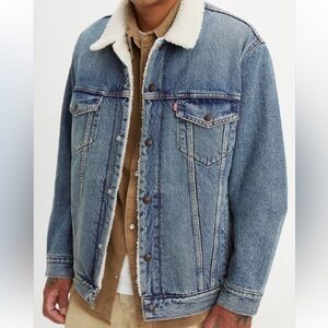 Levi’s Mens Premium Sherpa Trucker Jacket
